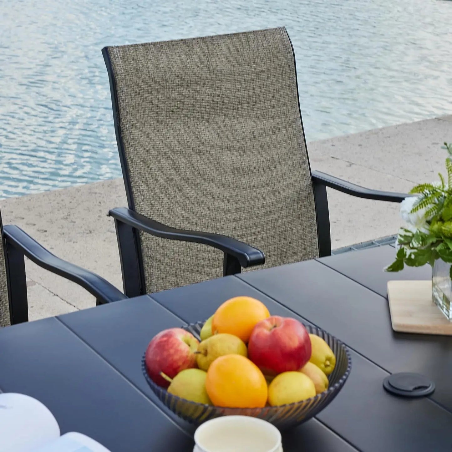 7 Pieces Outdoor Dining Set, Patio Furniture Set of 6 Patio Swivel Dining Chairs and 50" Patio Round Table, Mixed, Customized